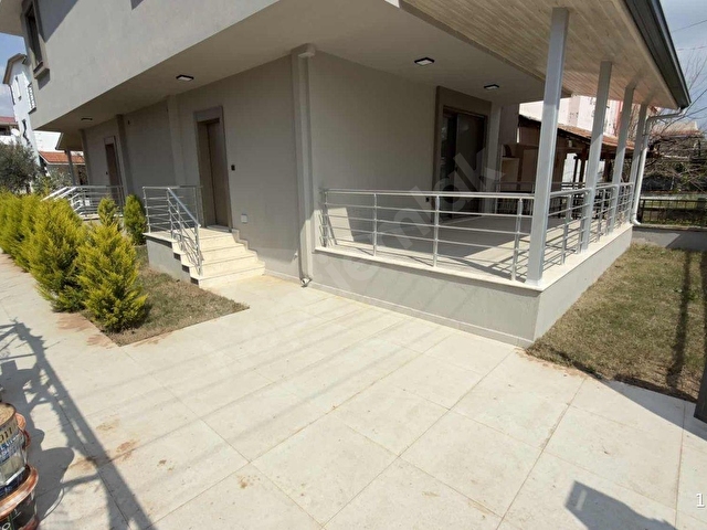 doğanbeyde denize yürüme mesafesinde satılık 2+1 yazlık villa - Görsel 24