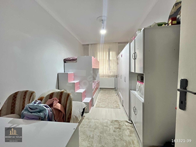 TAYLAN EMLAKTAN KARAPÜRÇEKTE 2+1 ASANSÖRLÜ BAHÇE KAT FIRST DAİRE - Görsel 19