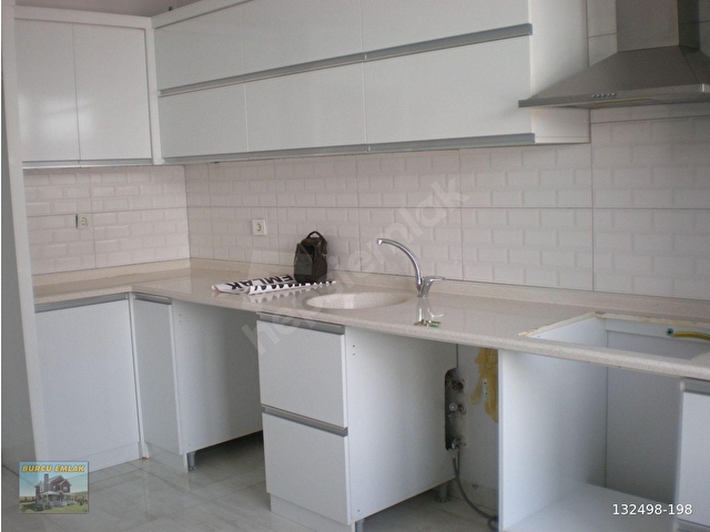 BURCU EMLAK DAN KİRALIK İKİ BANYOLU 2+1 DAİRE. - Görsel 16