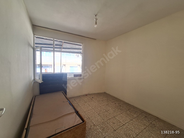 MEVADAN MERKEZİ KONUMDA FERAH CEPHE GENİŞ TERAS KEYFİ 3+1 DAİRE - Görsel 13