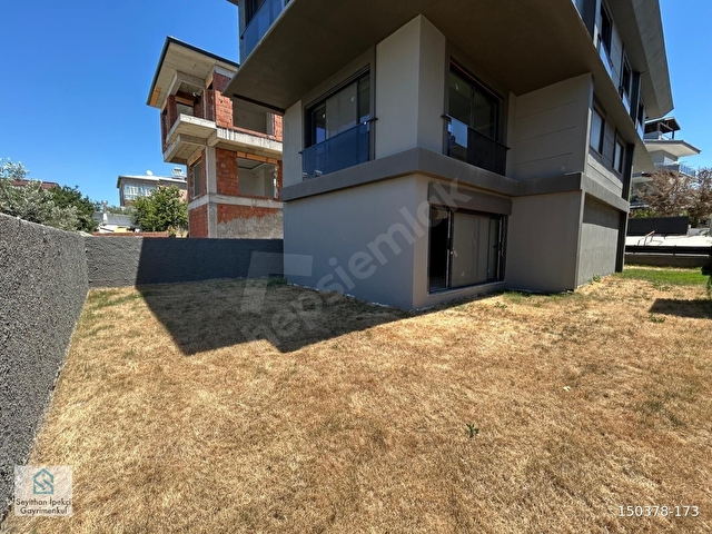 Necat Hepkon Mahallesinde Lüks 4+2 Villa - Görsel 21