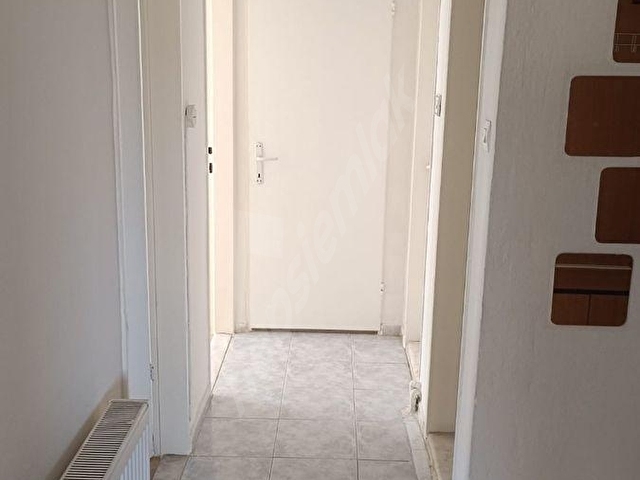 BORNOVA EVKA 4 3+1 DOĞALGAZLI KİRALIK DAİRE - Görsel 7