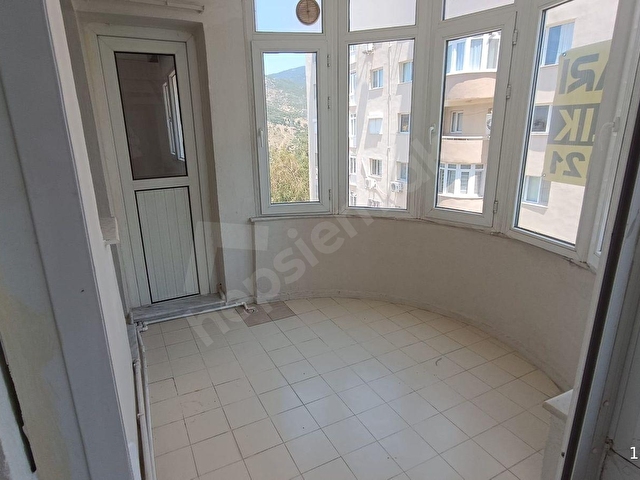 BORNOVA EVKA 4 3+1 DOĞALGAZLI KİRALIK DAİRE - Görsel 29