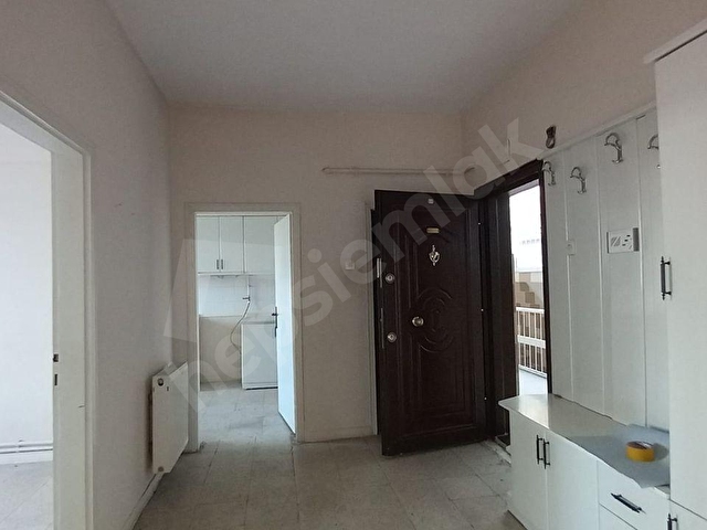 GAZİLER EMLAK | YENİKÖY MAH.DE KİRALIK KOMBİLİ DAİRE - Görsel 2