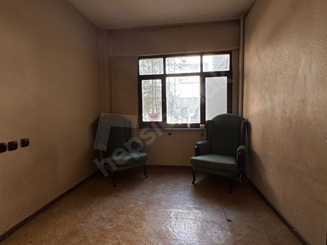 SATILIK ANA CADDE ÜSTÜ GİRİŞ KAT 2+1 DAİRE - Görsel 9