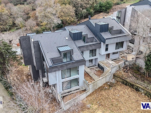 Demirciköyde Satılık 5 Odalı Villa - Görsel 8