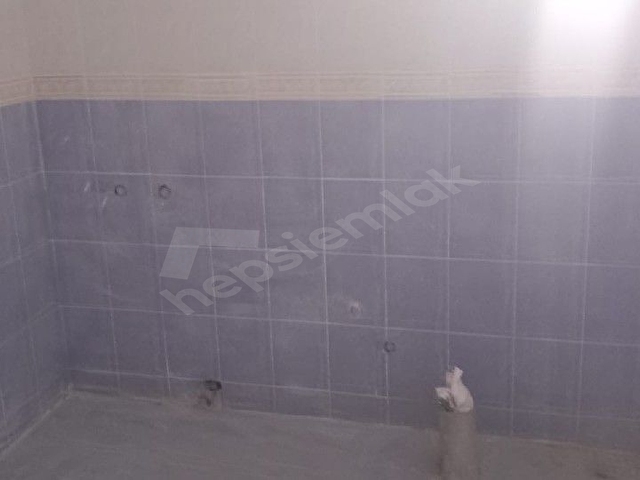 YÜKSELDEN ÇUBUK MERKEZDE ALTUNYUNUS SİTEDİNDE 3 KATTA 3+1 BOŞ. - Görsel 12