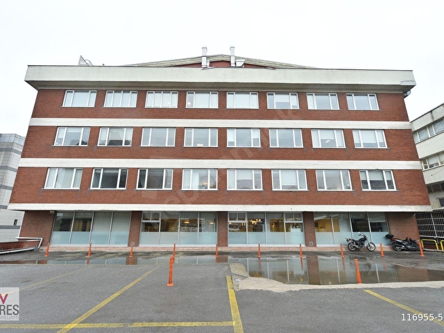 Ümraniye Yamanevler De Satılık  İşyeri Nitelikli 5 Kat Prestijli Bina