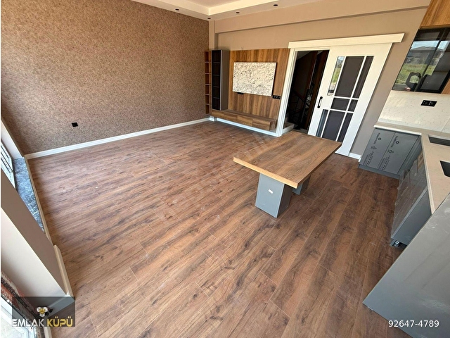 BAĞLICA MAH.CADDE CEPHE ANAHTAR TESLİ 4+1 SATILIK VİLLA - Görsel 8
