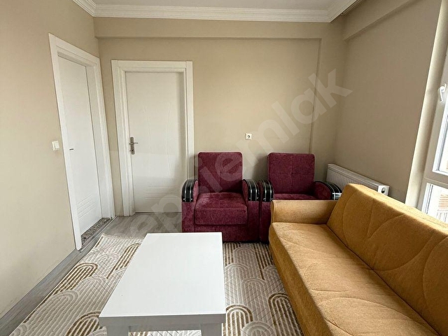 FATİH MAHALLESİNDE SATILIK 1+1 EŞYALI DAİRE - Görsel 4