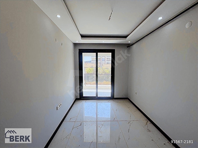 BERK EMLAKTAN MENDERES MERKEZDE KİRALIK 2+1 SIFIR DAİRE - Görsel 11