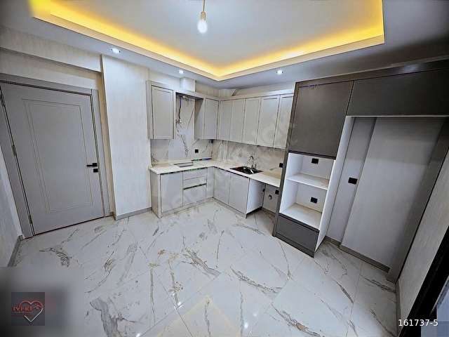 İYİ-KİDEN ŞEMİKLERDE GENİS KULLANIŞLI EBEVEYN BANYOL.3+1 DAİRE - Görsel 7