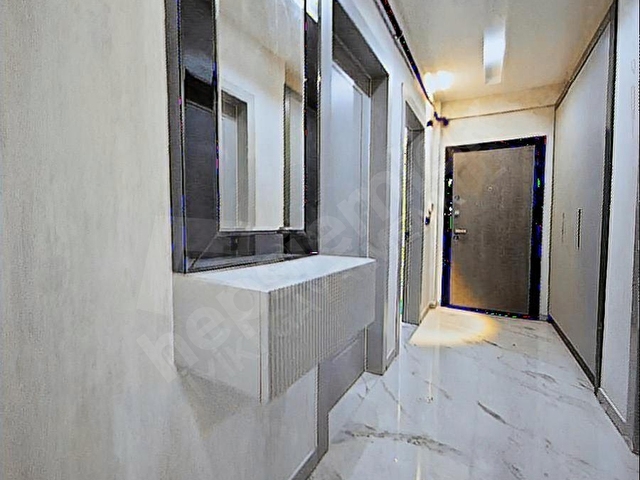 İYİ-KİDEN ŞEMİKLERDE GENİS KULLANIŞLI EBEVEYN BANYOL.3+1 DAİRE - Görsel 24