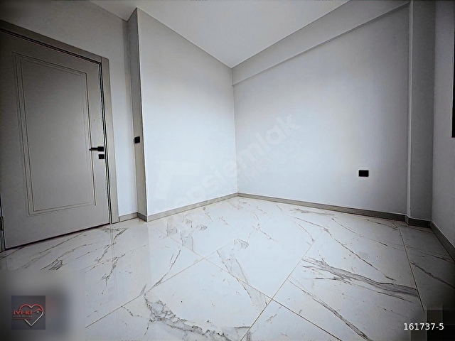 İYİ-KİDEN ŞEMİKLERDE GENİS KULLANIŞLI EBEVEYN BANYOL.3+1 DAİRE - Görsel 30