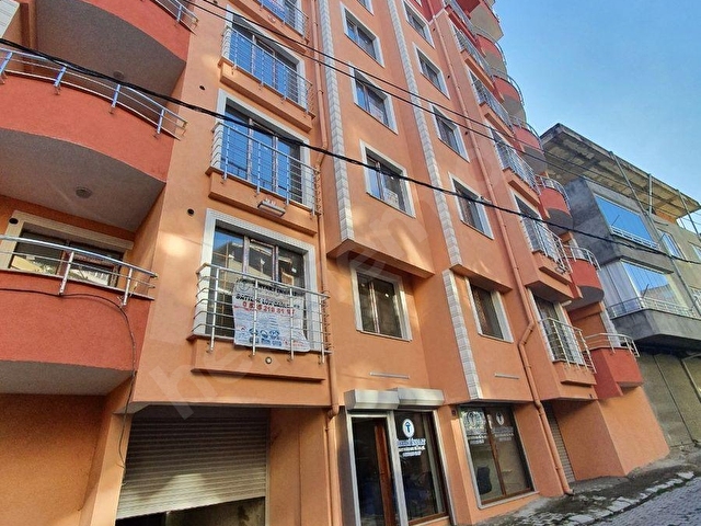 ÜNYE ÇINAE EMLAK,TAN SATILIK 3+1 DAİRE 135M2 MERKEZİ KONUMDA ÇAMURLU MAH - Görsel 7