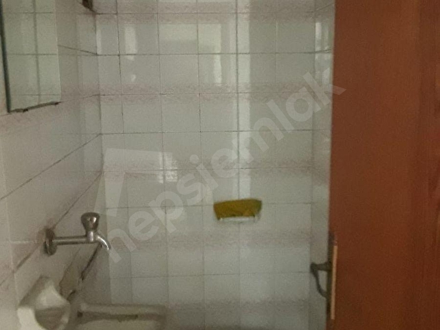ADAPAZARI MERKEZDE SATILIK OFİSLER - Görsel 11