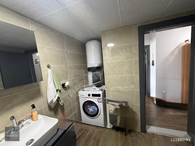 SESSİZLİĞİN LÜKSLE BULUŞTUĞU YER MANZARALI VE HAVUZLU 1+1 DAİRE - Görsel 25