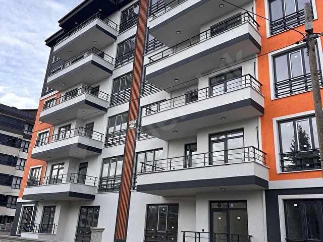 SELİMSULTAN MAHALLESİ BÜYÜK KUMKÖPRÜ CADDESİ İSKANLI DAİRE