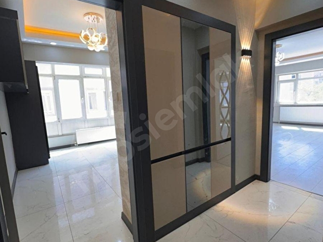 ATATÜRK MAH.DE 3+1 120M2 ÖN CEPHE ARA KAT ULTRA LÜX DAİRE - Görsel 19
