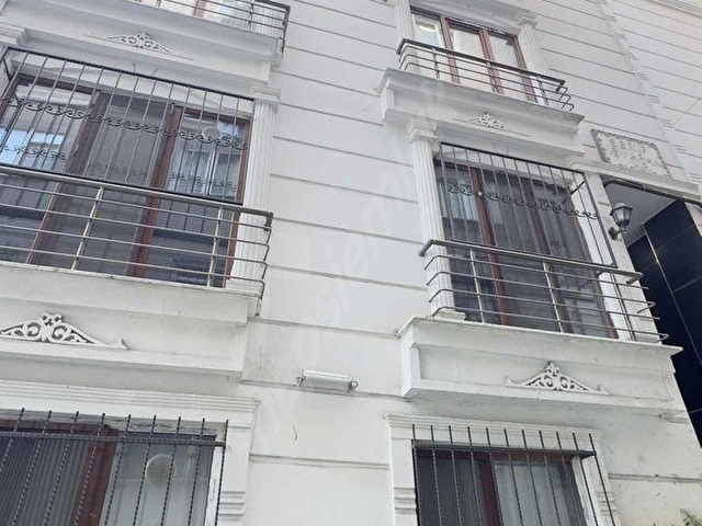 ŞİŞLİ MECİDİYEKÖY 1+1 65M2 YÜKSEK GİRİŞ KATI YENİ AKDERE EMLAK - Görsel 2