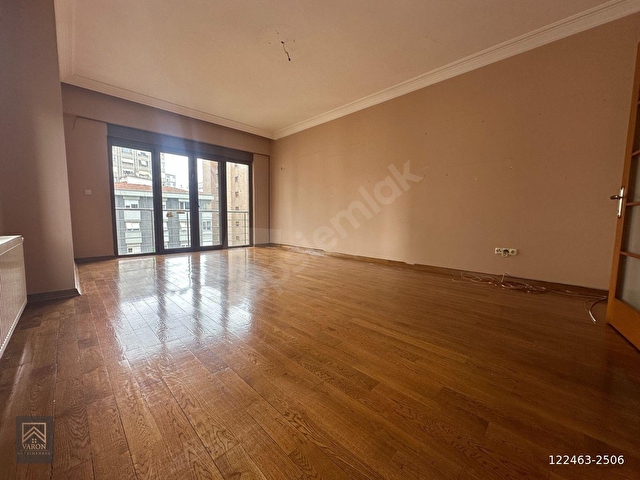 ERENKÖY ÖMERPAŞA CAD BAĞDATA YAKIN 3+1 135 M2 BALKONLU KİRALIK