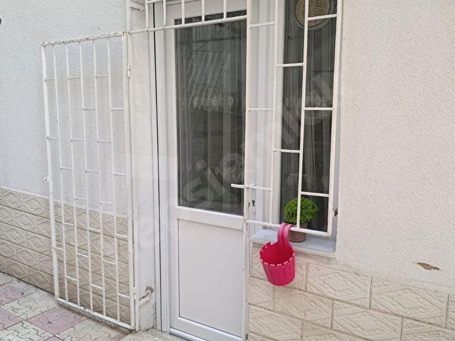ÖVEÇlER KABİL CAD ÜZERINDE  YAPILI MÜSTAKİL BAHÇELİ - Görsel 28