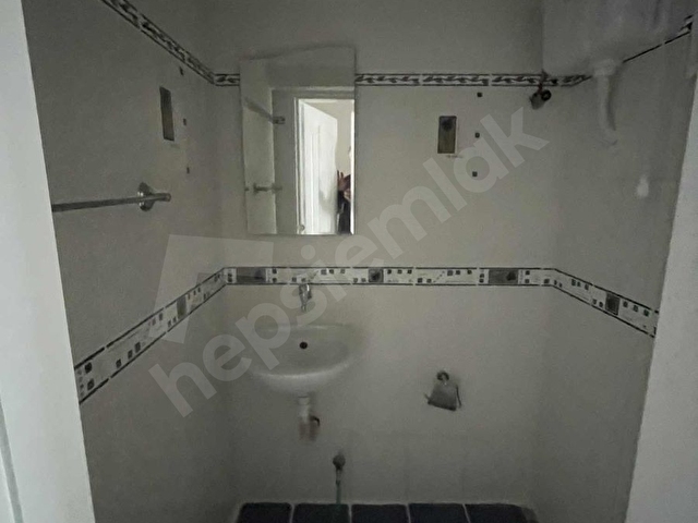 EĞİTİM MAHALLESİNDE TEKEV SİTESİNDE 3+1 SATILIK DAİRE - Görsel 11