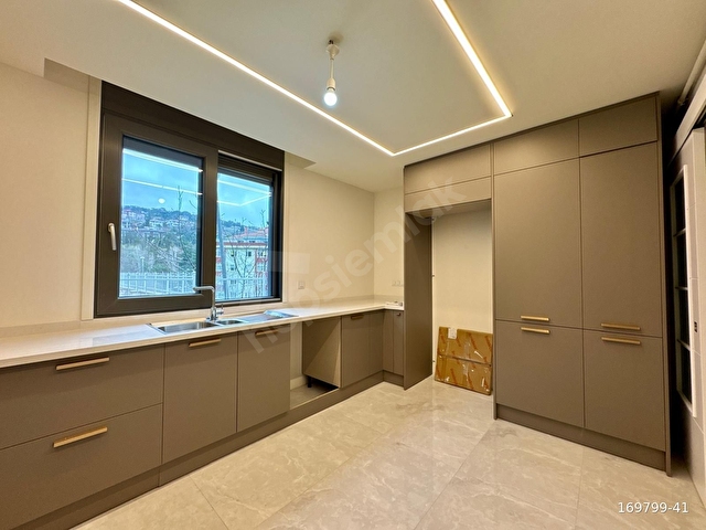 ACIBADEMDE 3+1 | 117 m² NET | VATANDAŞLIĞA UYGUN SATILIK DAİRE - Görsel 23