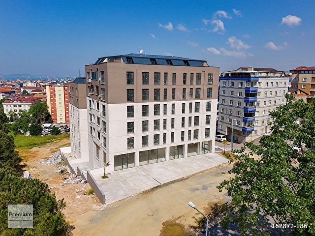 EVORA BÖLGESİ VİTRİN DEĞERİ YÜKSEK SATILIK DÜKKAN - Görsel 25