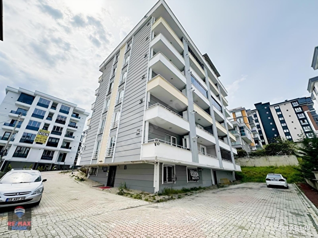 REMAX BARLAS GÜRLERDEN TRAMVAYA YAKIN KİRALIK EŞYALI 1+1 DAİRE - Görsel 2