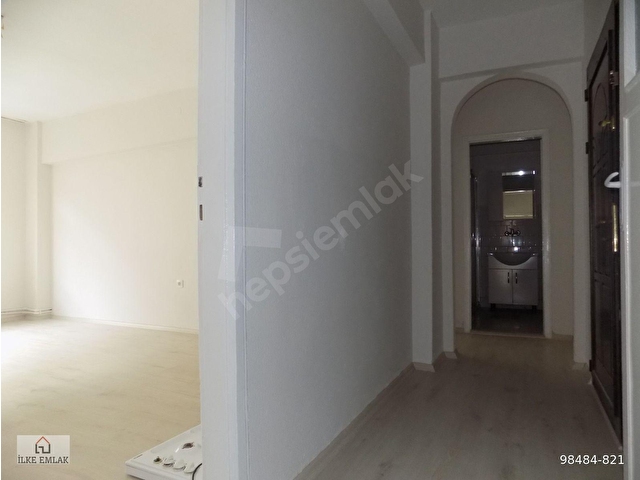 SUBAYEVLERİ İLKE EMLAKTAN 3+1 METRO YAKINI YAPILI KİRALIK DAİRE - Görsel 9