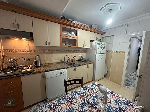 ÖZGÜR İNŞAATTAN ESENTEPE MAHDE 1+1 95M2 ACİL SATILIK YÜKSEK GİRİŞ KAT DAİRE - Görsel 4