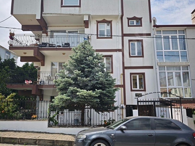 ŞÜKRÜPAŞA MAHALLESİNDE DEPOZİTO İSTEMEYEN KİRALIK 3+1 DAİRE