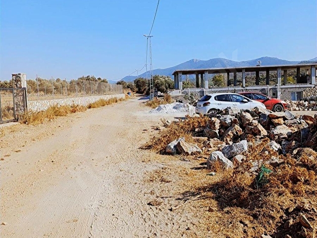 Mumculara Yakın Kısırlarda Yolu Olan Satılık Hobi Bahçesi Tarl - Görsel 6