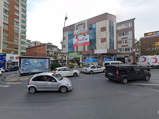 GÜNEŞLİ MEYDAN KIZILAY BİNASI İŞ HANI İÇİNDE SATILIK 45 M2 OFİS
