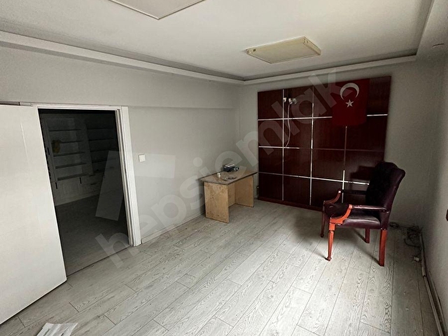 Yenidoğan Topcular Sırınında Yeniçeri Sokak Kiralık Müstakil Bina – Depo / Atölye / Üretim Tesisi - Görsel 13