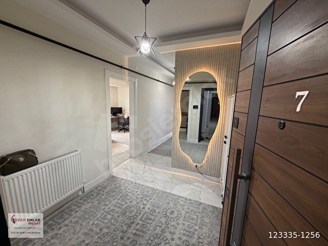 YENİMAHALLEDE SATILIK 133 M2 2+1 Emsalsiz - Görsel 2