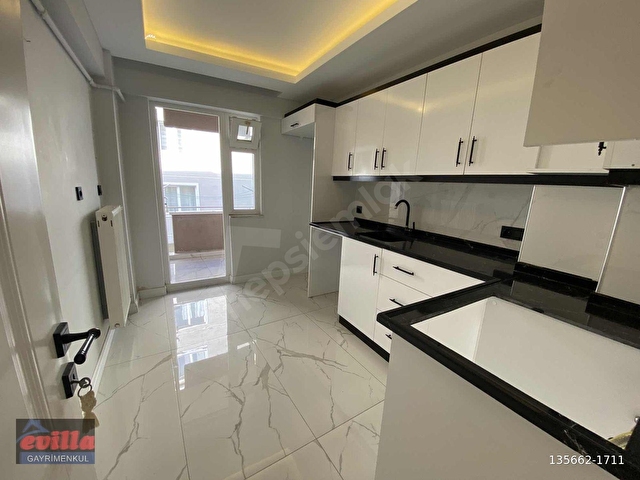 TÜRKİŞDE TRAMVAYA 1 SOKAK SATILIK 2+1 DAİRE - Görsel 11