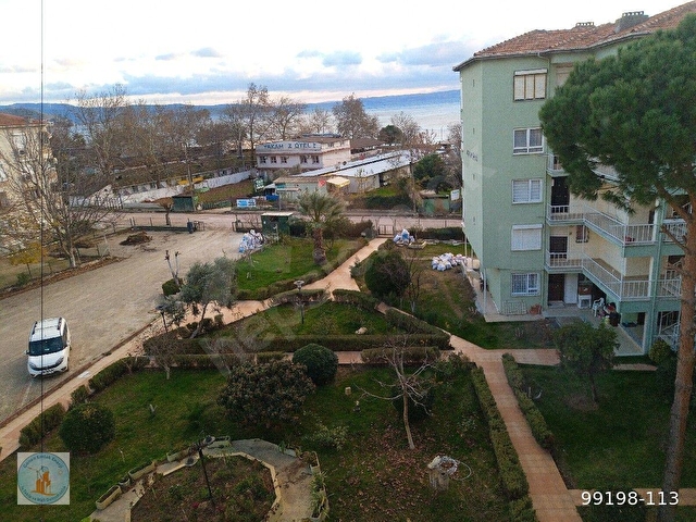 ERDEK TE SATILIK SÜPER DENİZ DAĞ VE BAHÇE MANZARALI OTOPARKLI YAZLIK EŞYALI DAİRE - Görsel 3