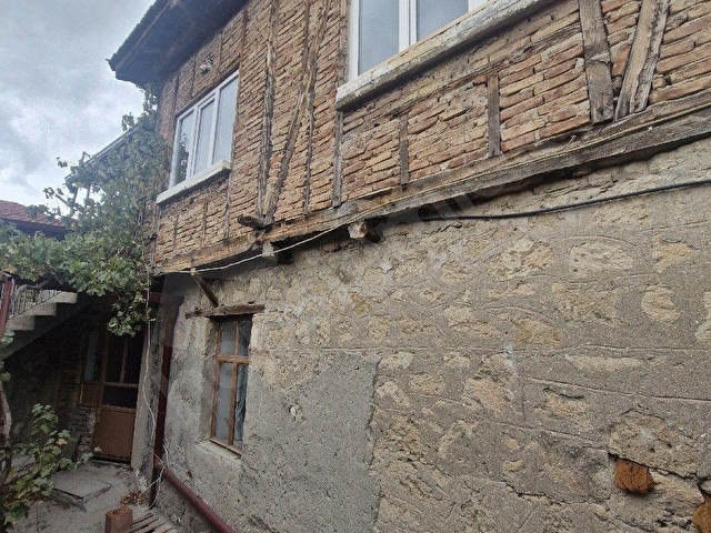 BÜYÜK GÖKÇELİ KÖYÜNDE İKİ KATLI MÜSTAKİL EV VE ARSASI - Görsel 24