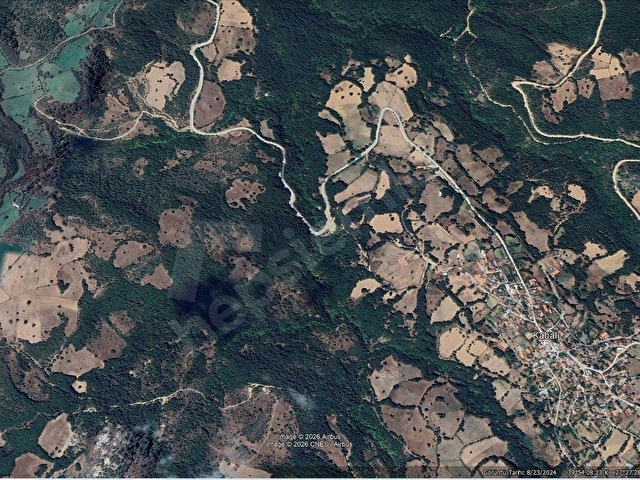 ÇANAKKALE YENİCE KABALI KÖYDE SATILIK 6146 M2 TARLA - Görsel 7