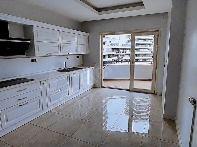 KISA SÜRELİĞİNE FİYAT DÜŞTÜ ! PARKMAHALDE SATILIK 4+1 ARAKAT - Görsel 15
