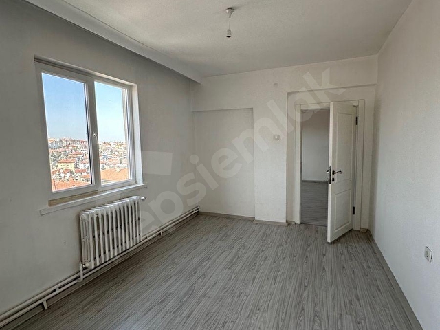 SELÇUK EMLAKTAN VEDAT DALOKAY BAYRAKLI SOKAK ÇANKAYA EVİNİN KARŞISINDA MANZARALI ORTA KAT KOMBİLİ - Görsel 13