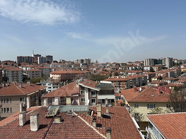 SELÇUK EMLAKTAN VEDAT DALOKAY BAYRAKLI SOKAK ÇANKAYA EVİNİN KARŞISINDA MANZARALI ORTA KAT KOMBİLİ - Görsel 16