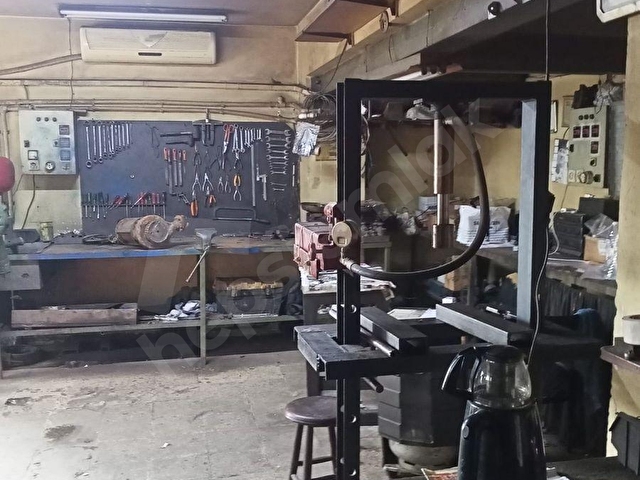 KAĞITHANE ÇELİKTEPE ANACADDEDE  50M2 DÜZ GİRİŞ İŞYERİ ARSA TAPULU - Görsel 2
