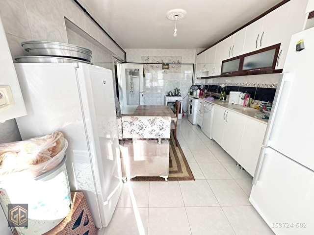 ŞOK ŞOK! HİDAYET. T. O. YANI SİTEDE 4.KAT 145M²3+1 SATILIK DAİRE - Görsel 4