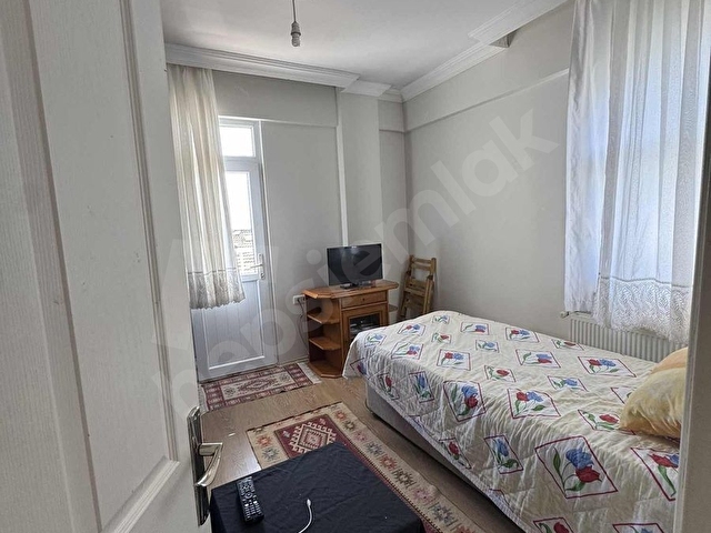 Beylikdüzü Gürpınar 4+2 eşyalı villa - Görsel 9