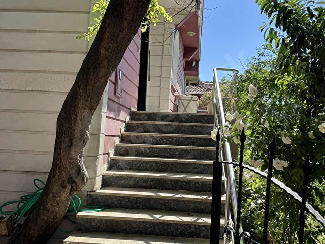 Beylikdüzü Gürpınar 4+2 eşyalı villa - Görsel 17