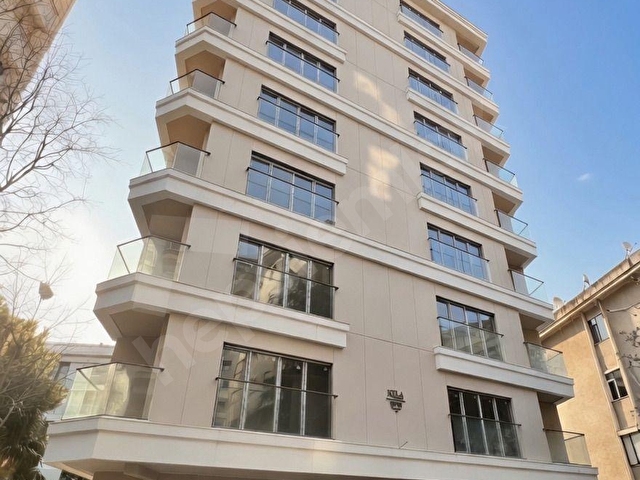 CADDEBOSTAN SAHİLDE PARKA YAKIN GİRİŞ KAT 42M2 NET 1+1 SIFIR - Görsel 5
