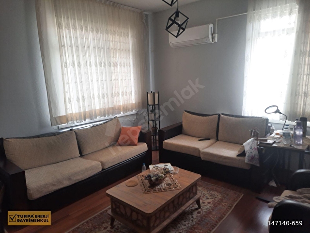 Karşıyaka Çarşı Paralel Sokağında Satılık 148 M2 3+1 Daire - Görsel 9